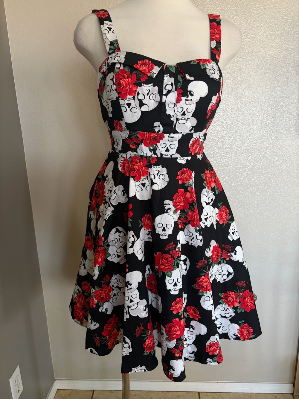 Eva Rose Black Dress with Red Rose & Skull Print